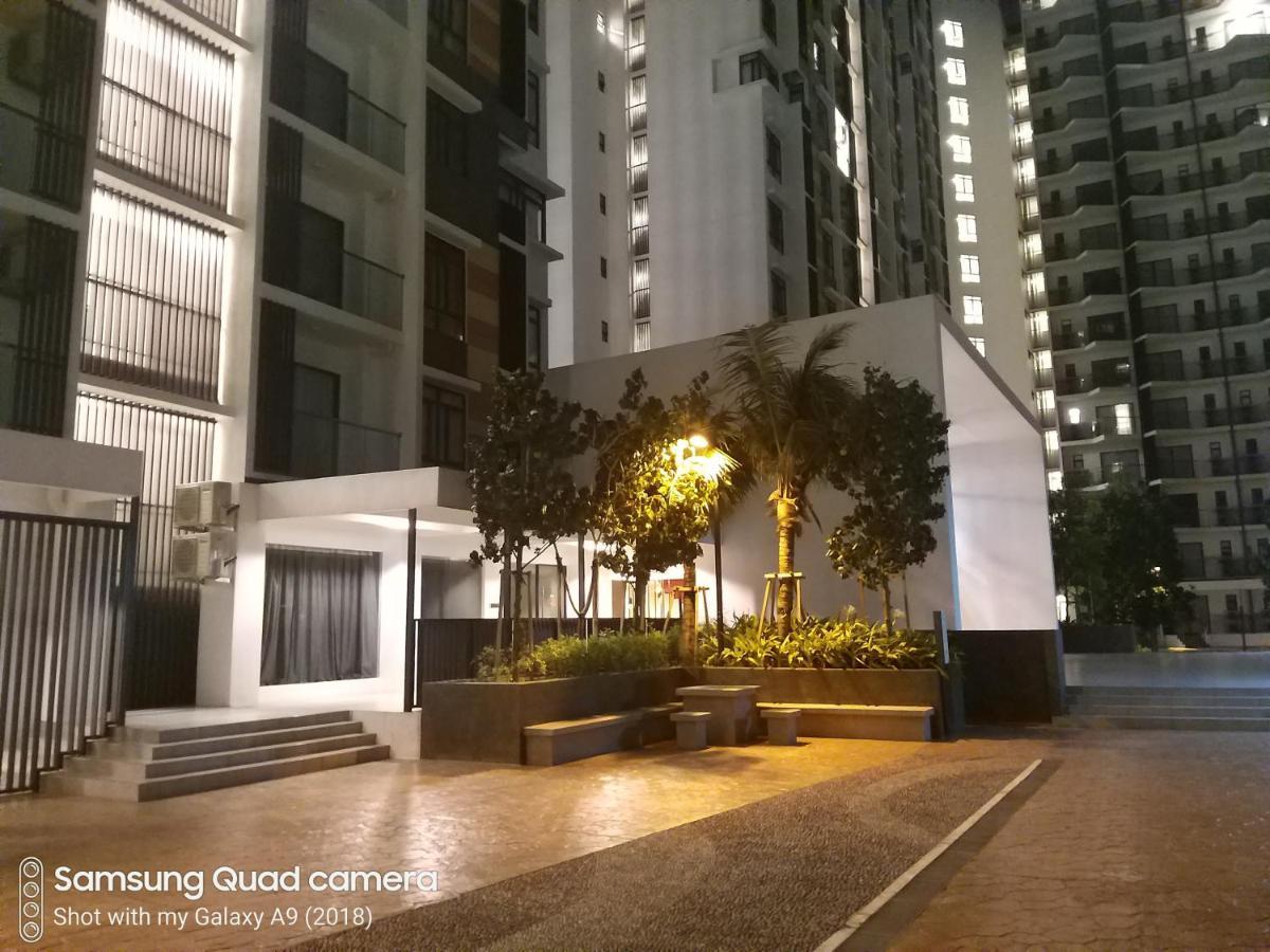 De Lavelle Suites @ Timur Bay Seafront Residence กวนตัน ภายนอก รูปภาพ