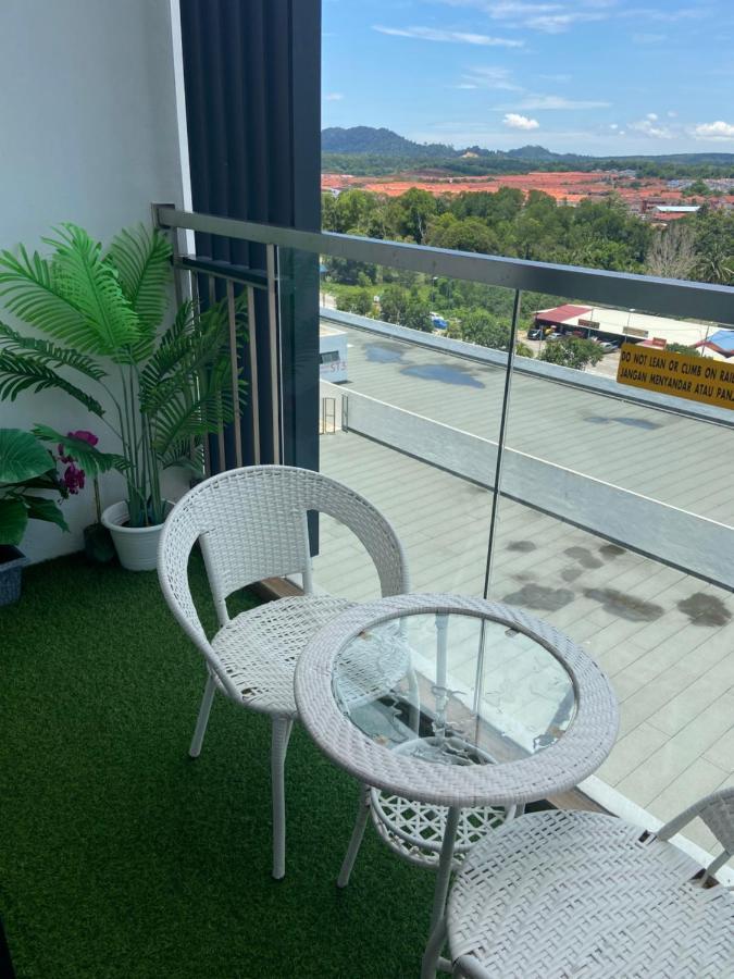 De Lavelle Suites @ Timur Bay Seafront Residence กวนตัน ภายนอก รูปภาพ